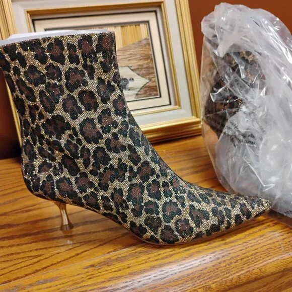 Betsey Johnson Leopard Ankle Booties | 9 | Gold Metallic | Brand New - Picture 2 of 5